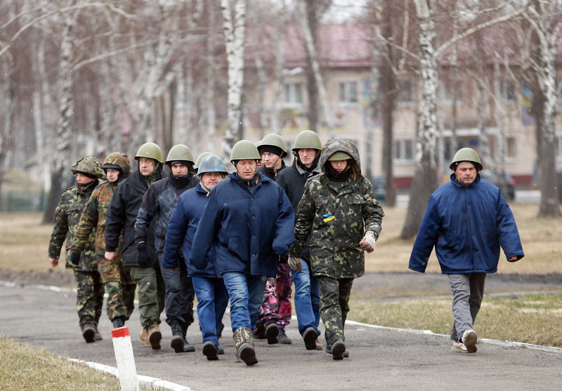 Украина отправит на войну должников и зэков