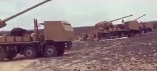 Сирийские сверхдальнобойные 130-мм САУ громят боевиков в пустыне