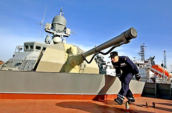 Экстренная передислокация Балтийского флота