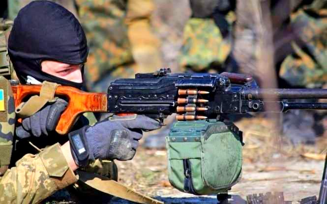 Чеченские наёмники схлестнулись в бою с батальоном «Азов»
