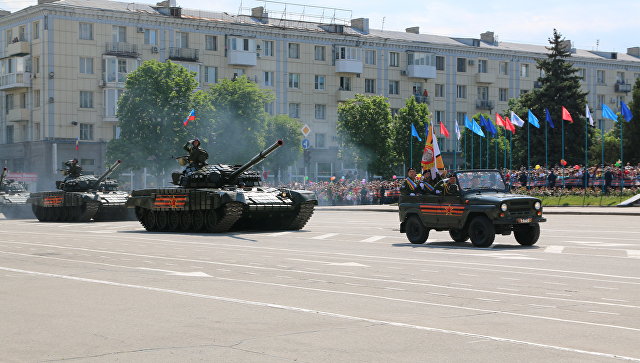 День Победы в Луганске: ЛНР показала свою военную мощь на параде