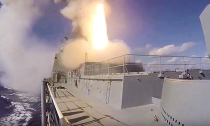 Два фрегата и подводная лодка РФ планируют ракетные пуски в районе Ливии