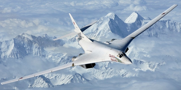 Господство в Арктике: бомбардировщики Ту-160М2 взяли Пентагон на прицел