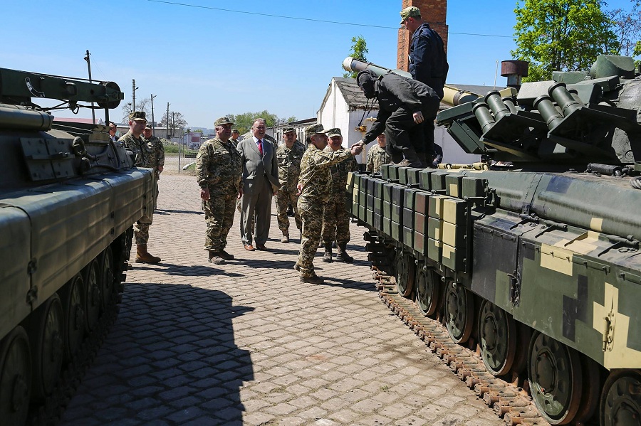 На Украине решили восстановить институт танковых войск