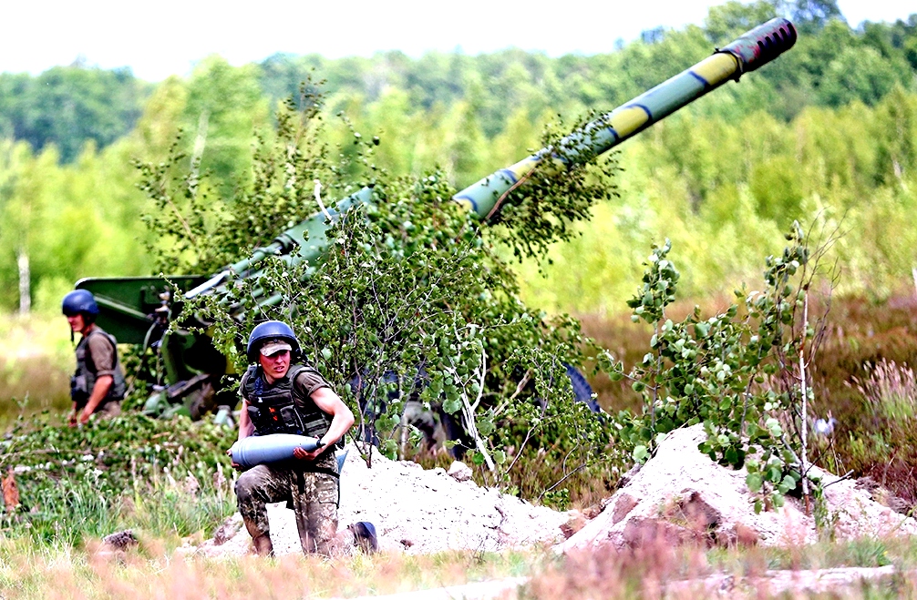 Бои на луганском направлении: ВСУ несут потери, сбит беспилотник