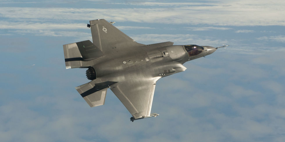 Недостаток кислорода: почему ВВС США приостановили полёты новых F-35?