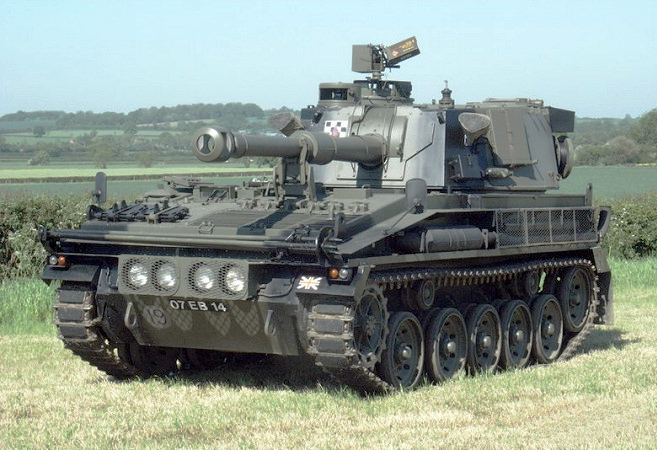 Британская САУ FV433 «Aббaт»