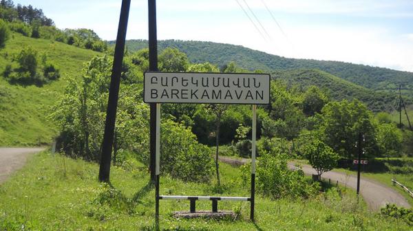 ВС Азербайджана обстреляли село в Армении