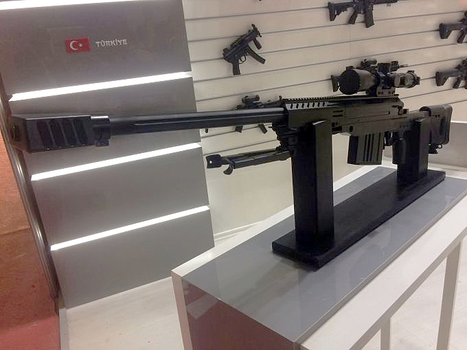 Первая турецкая антиматериальная винтовка MAM-15 на IDEF-2017