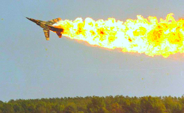 Боевики выстрелом из ПЗРК уничтожили МиГ-23, сбив одного из лучших летчиков