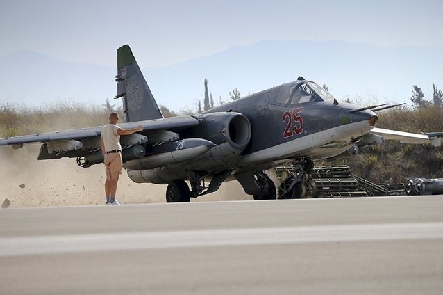 Россия разворачивает штурмовые самолеты Су-25 на авиабазе Т-4 в Хомсе