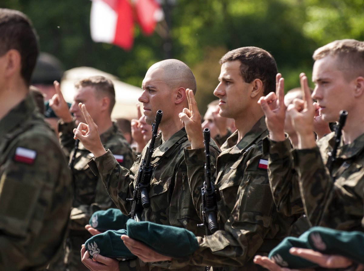 Польша на $55 млрд увеличит расходы на оборону