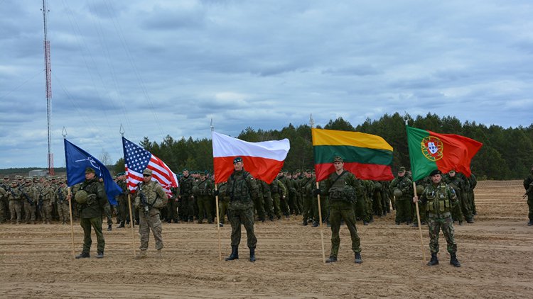 Минобороны Литвы требует от США и НАТО снабдить Украину оружием