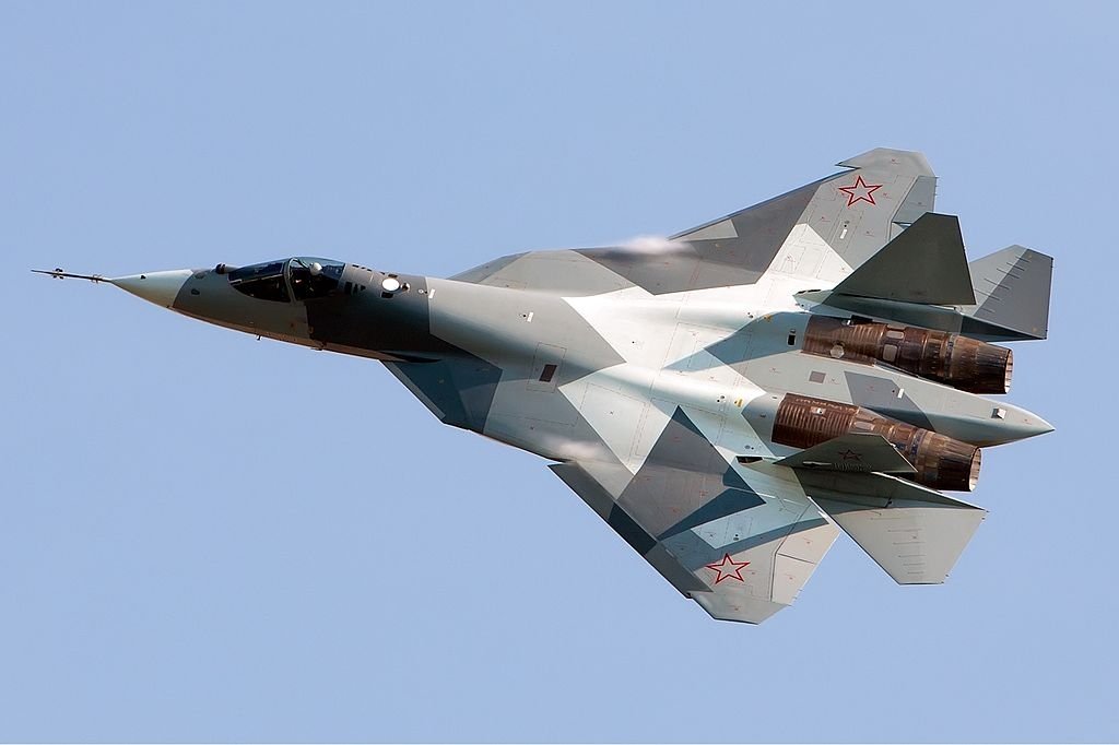 Более совершенные системы: в США оценили русские Су-57 и Су-35С