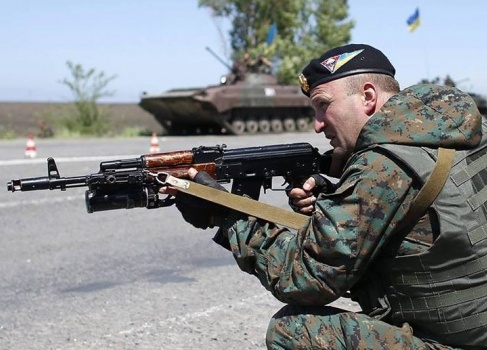 Боец АТО бросил вызов ВДВ РФ: украинские десантники сильнее русских