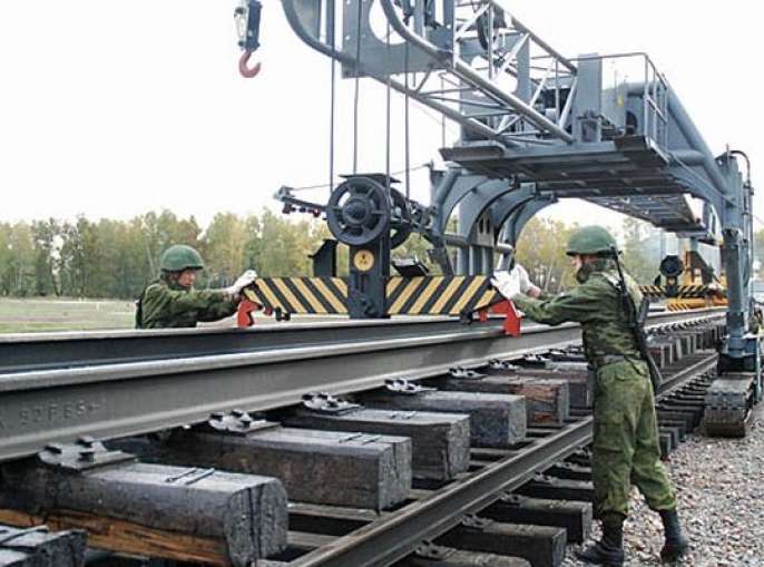 Построив железную дорогу в обход Украины, Россия готовит военное вторжение?
