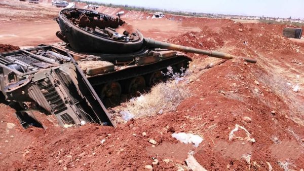 Бойня в пустыне: Атака ИГИЛ захлебнулась в крови, ВКС уничтожили боевиков