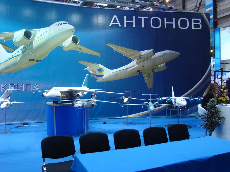 Эксперты обсуждают заявление Киева о ликвидации авиаконцерна «Антонов».