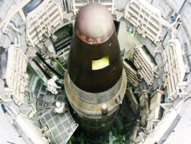 Западные СМИ о договоре РСМД: новая ядерная ракета США – подарок Путину