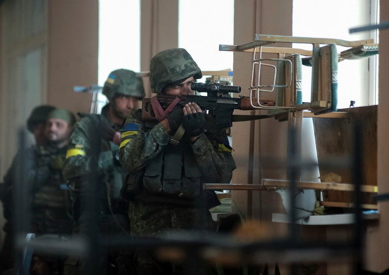 10-я бригада ВСУ «взяла в заложники» школу в Донбассе