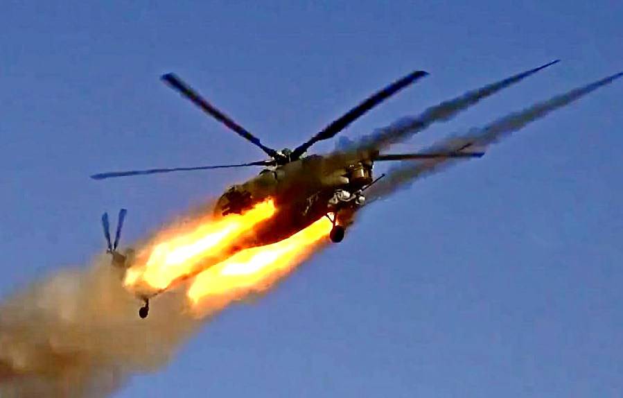 Ми-28Н «Ночные охотники» испепеляют боевиков ИГИЛ в котле