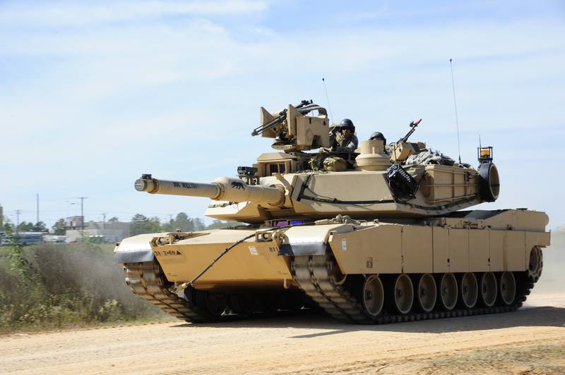 M1A2 SEP v4 Abrams: очередная попытка США угнаться «Арматой»