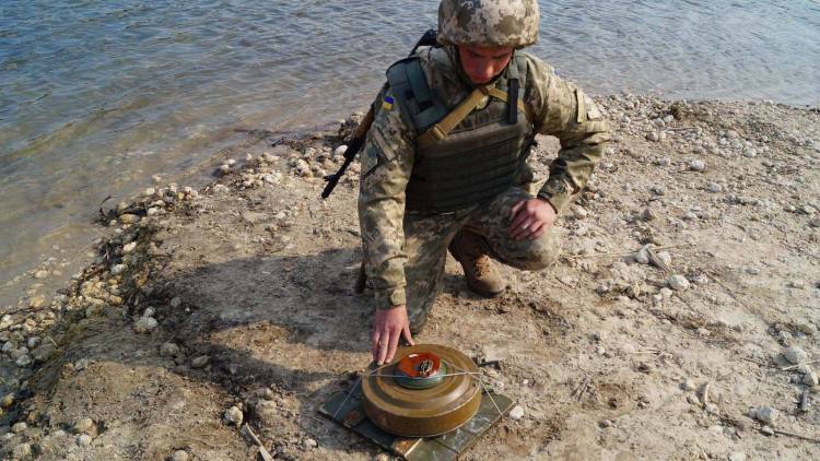70% подрывов солдат ВСУ на Донбассе происходят на собственных минах