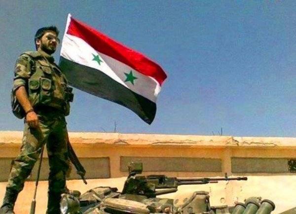 Армии Сирии и Ирака зажали ИГИЛ в тиски у границы двух государств