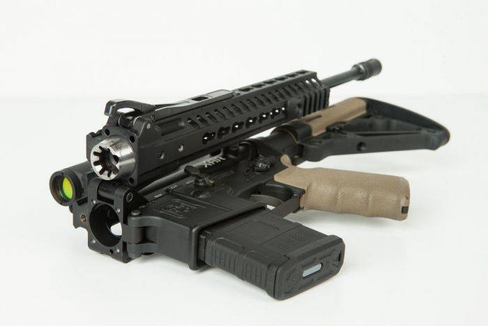 Американцы выпустили складную штурмовую винтовку AR-15