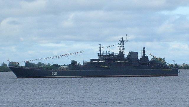 Корабль ВМФ «Александр Отраковский» пересек Ла-Манш