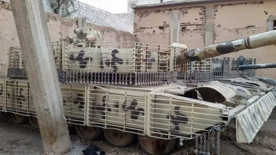 Сирия: сверзащищенные Т-72 "танкового спецназа" - впервые в Хаме