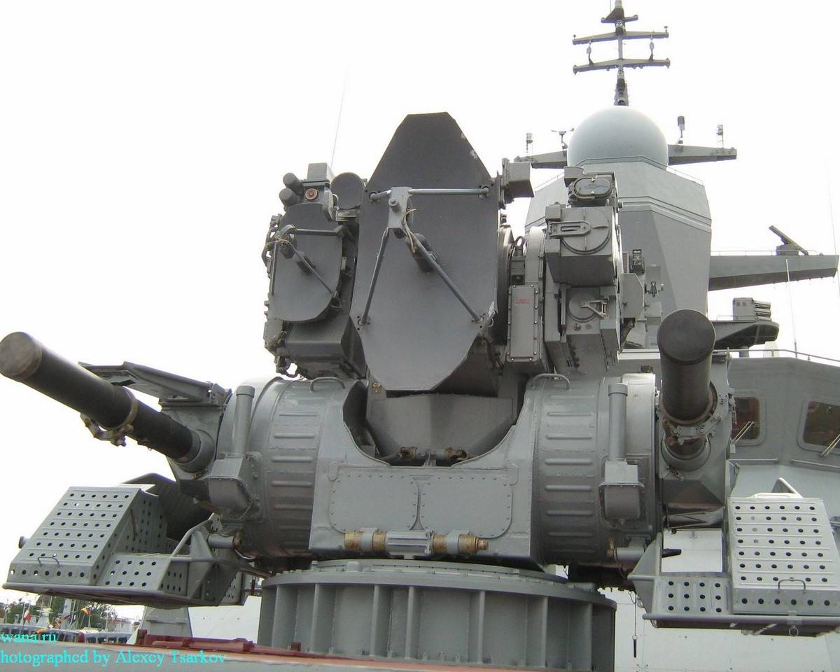 Эшелонированная противовоздушная оборона: корабельный ЗРАК «Кортик»