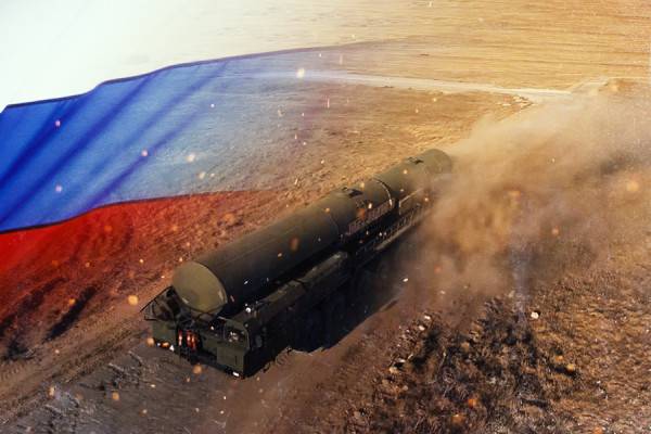 Экстремальное вождение ракетной установки "Тополь-М" попало в кадры