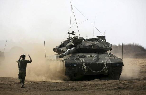 Израильский танк открыл огонь в направлении войск Сирии