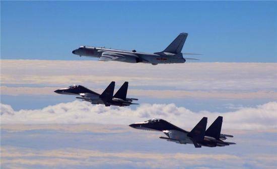 Игра мускулами: Китай наращивает стратегическую авиацию