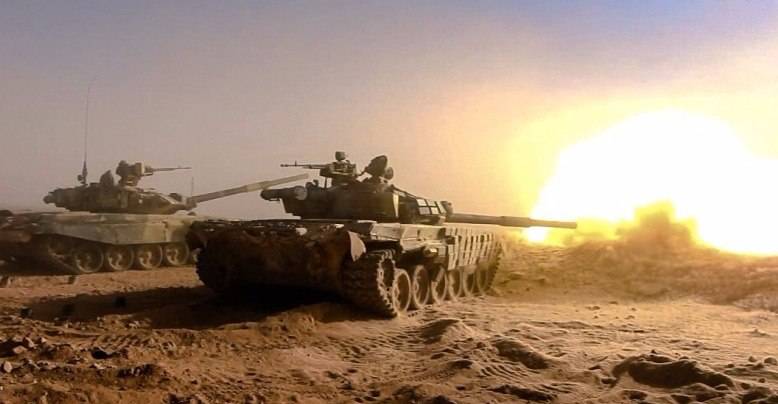 Бойцы САА зачищают сирийскую пустыню, сжимая котел в западном Дейр-эз-Зоре