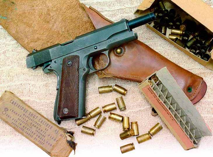 Дробовые патроны пистолета Colt М1911А1 из аварийного комплекта ВВС США