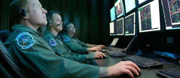 Легенда о «русских хакерах»: НАТО готовит виртуальные войска против России