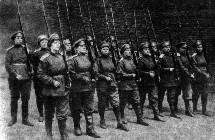 Как показали себя женские подразделения России во время военных конфликтов