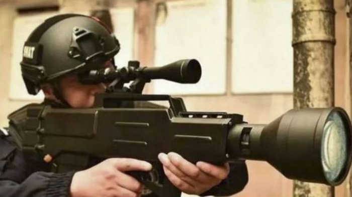 Лазерное ружье ZKZM-500 – нелетальное оружие китайского производства
