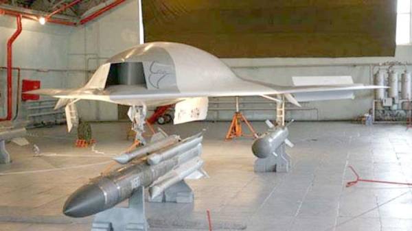 Российский ударный беспилотник "Охотник" поднимется в воздух в сентябре