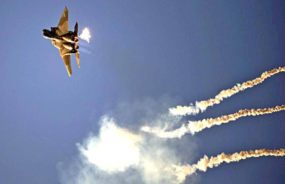 Израильский удар: Необычная работа сирийской ПВО попала на видео