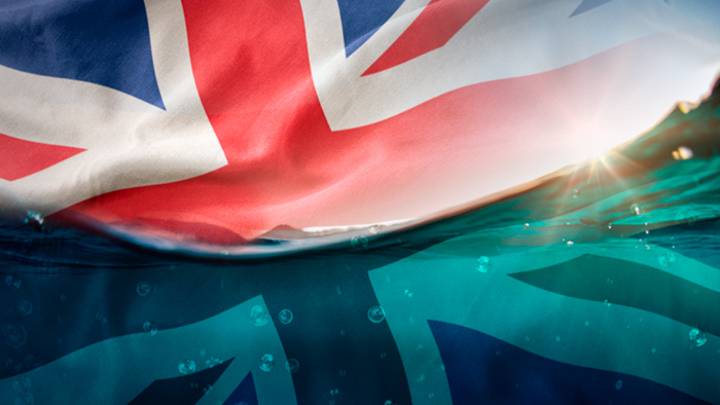 Британия устремляется под воду