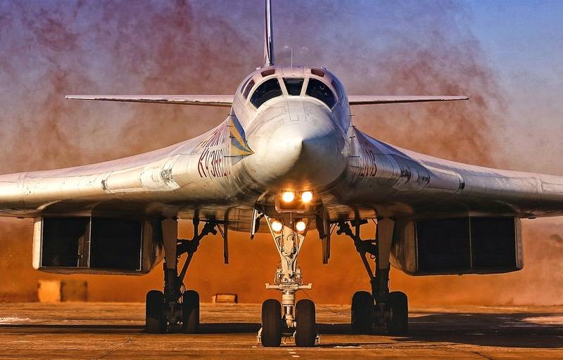 США: Если закрыть глаза, то Ту-160 становится не так страшен