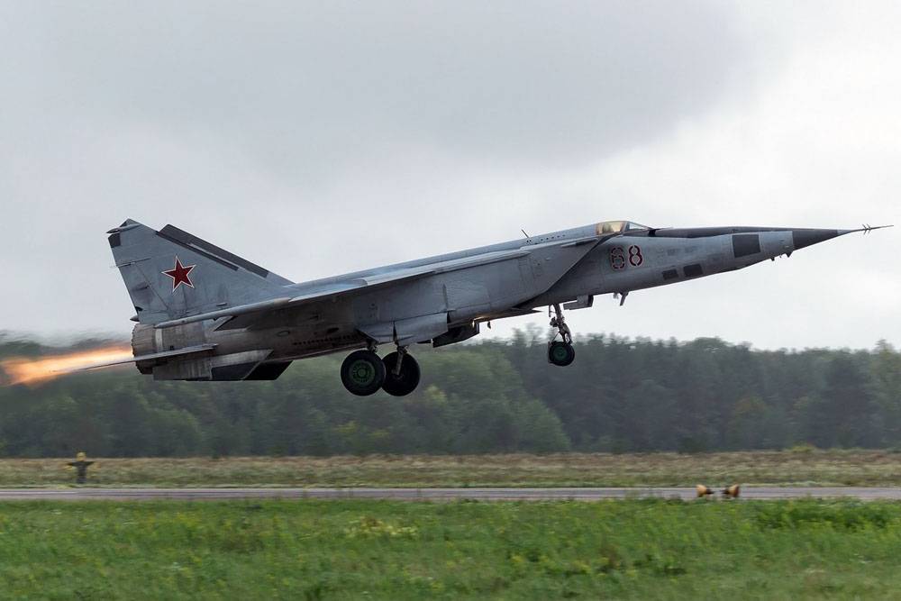 Непревзойденный рекордсмен: почему МиГ-25 напугал США и НАТО