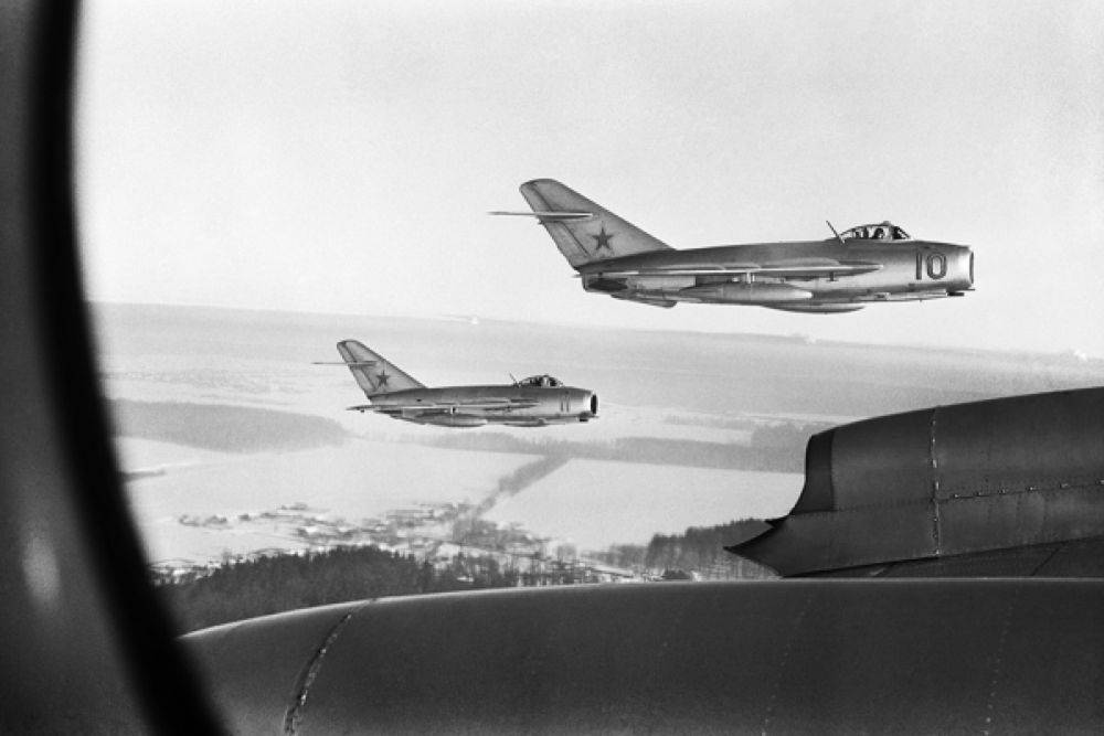 "Красные дьяволы": как советская авиация охотилась на самолеты США в Корее