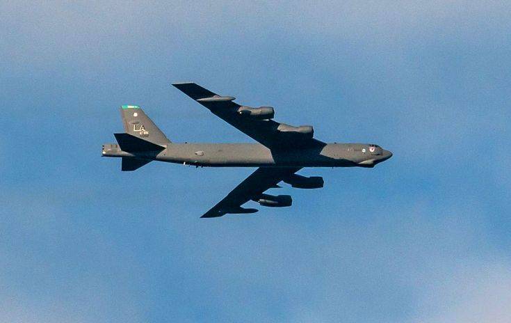 Sina: Российские системы ПВО были готовы сбить американский В-52 в Сирии