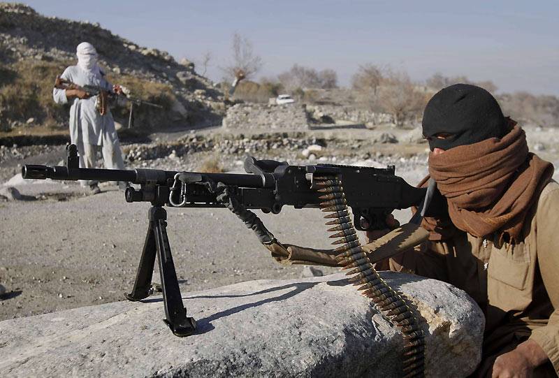 62 боевика ИГИЛ сдались правительственным силам – сводка боев в Афганистане