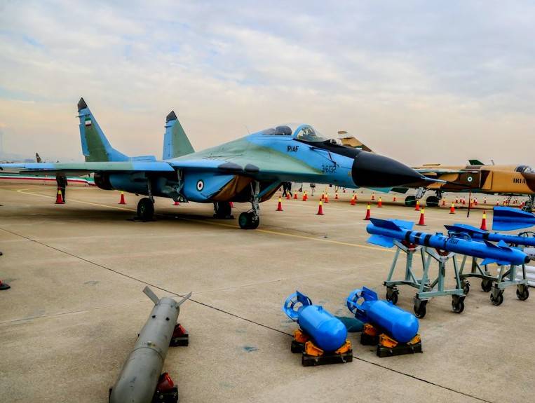 Без шансов: самолеты Ирана, такие как МиГ-29, будут быстро сбиты F-22 и F-3