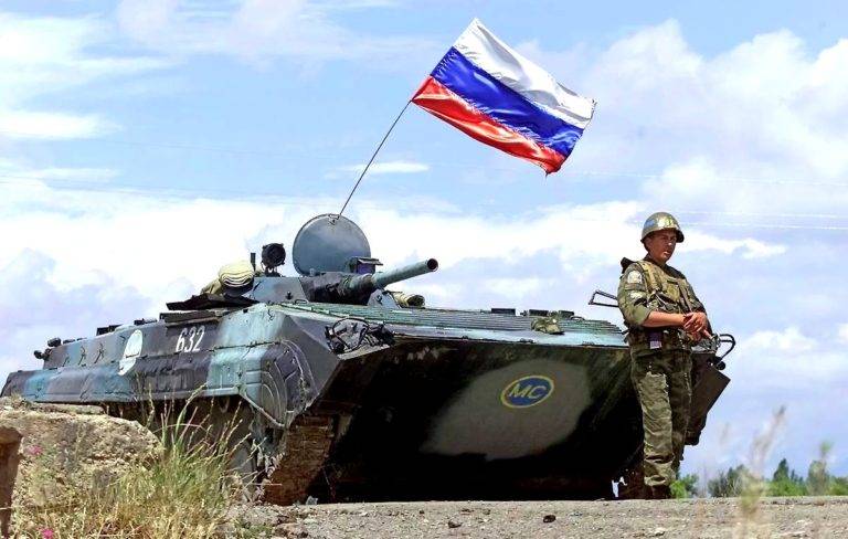 В РФ ответили, введет ли Москва миротворцев в Донбасс по примеру Карабаха